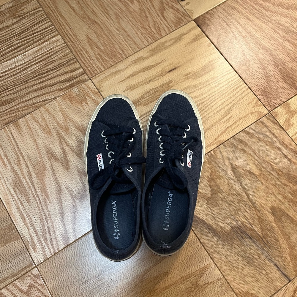 Navy superga sneakers